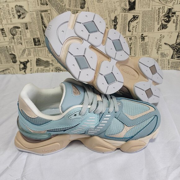 9060 New Balance Low Blue Haze Shoes - Picture 5 of 7